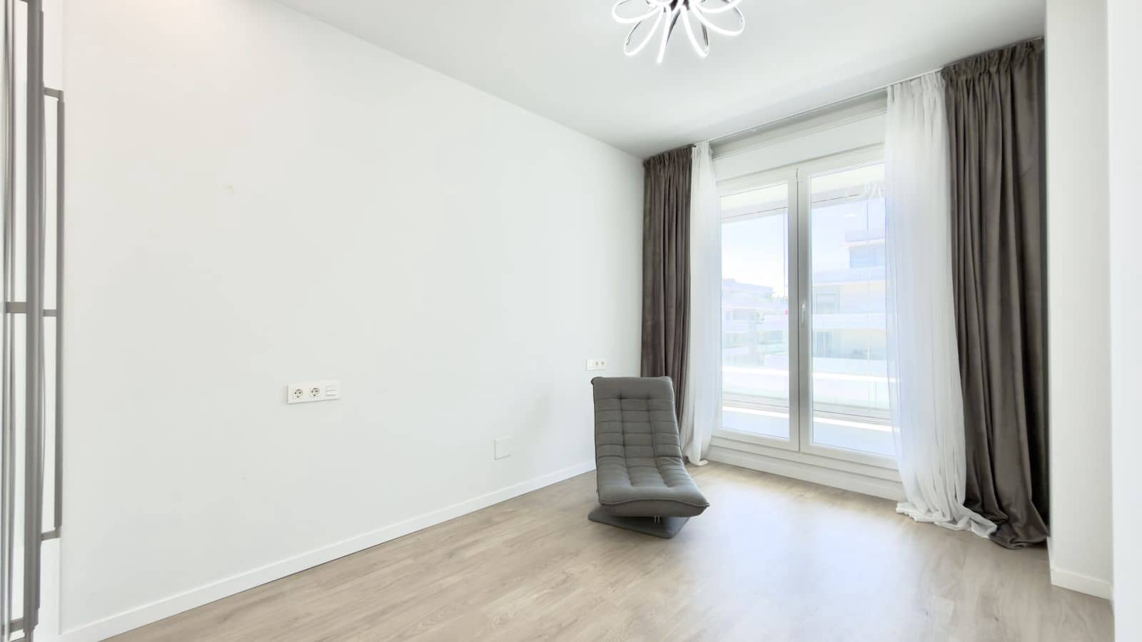 3 slaapkamer Appartement te koop in Nueva Andalucia - € 595.000 (Ref: 9894542)