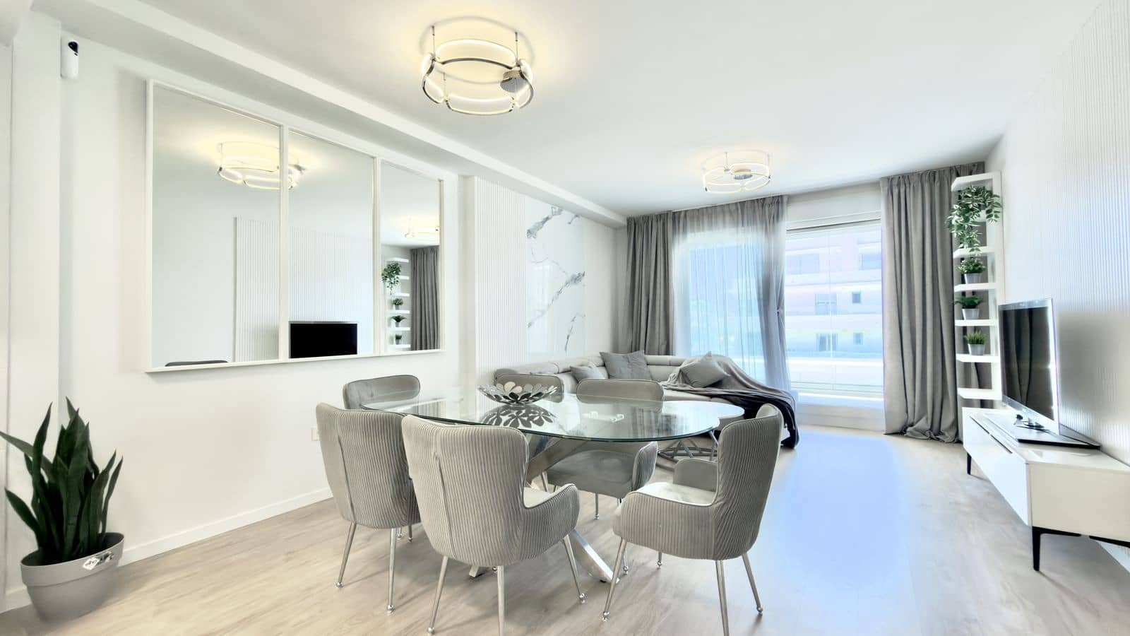 3 slaapkamer Appartement te koop in Nueva Andalucia - € 595.000 (Ref: 9894542)