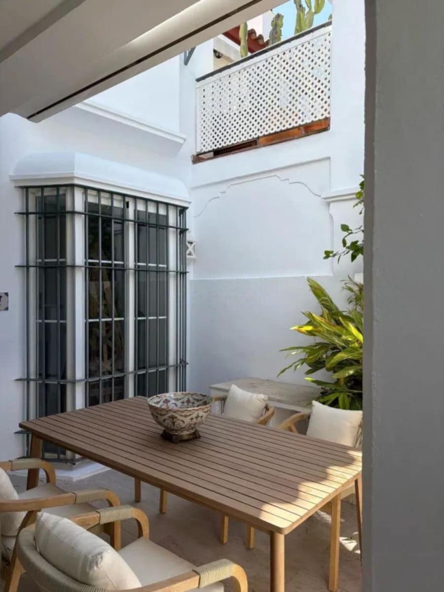 4 soverom Kjedet enebolig til salgs i Marbella - € 1 015 000 (Ref: 9894549)
