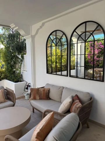 4 soverom Kjedet enebolig til salgs i Marbella - € 1 015 000 (Ref: 9894549)
