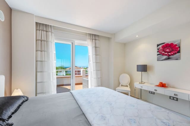 2 sypialnia Penthouse na sprzedaż w Estepona - 459 000 € (Ref: 9894552)