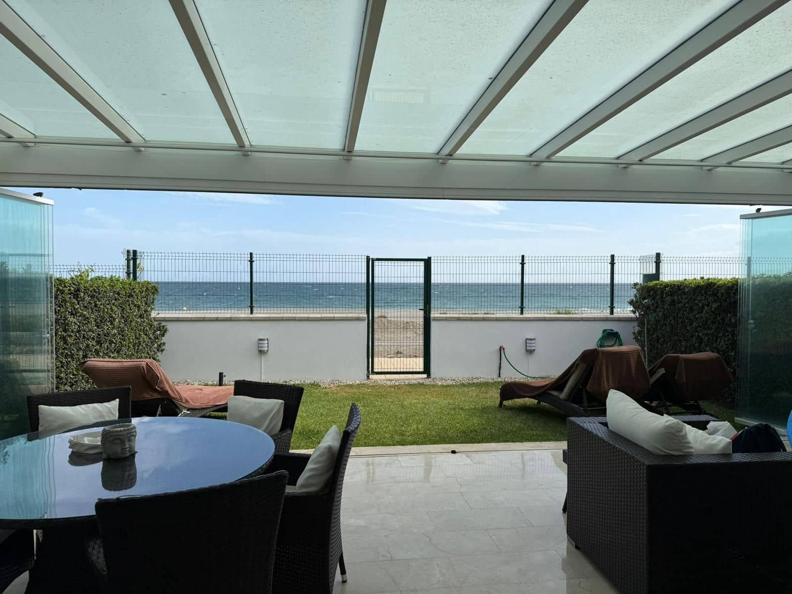 2 soverom Hus til salgs i Estepona - € 750 000 (Ref: 9894559)