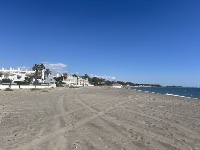 2 soverom Hus til salgs i Estepona - € 750 000 (Ref: 9894559)