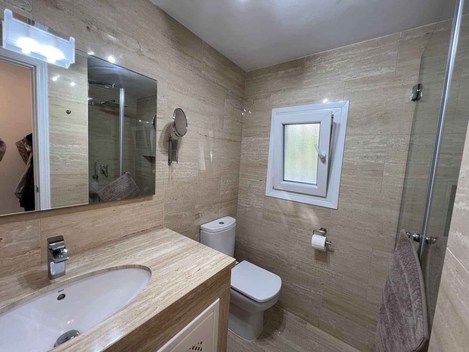 2 soverom Hus til salgs i Estepona - € 750 000 (Ref: 9894559)