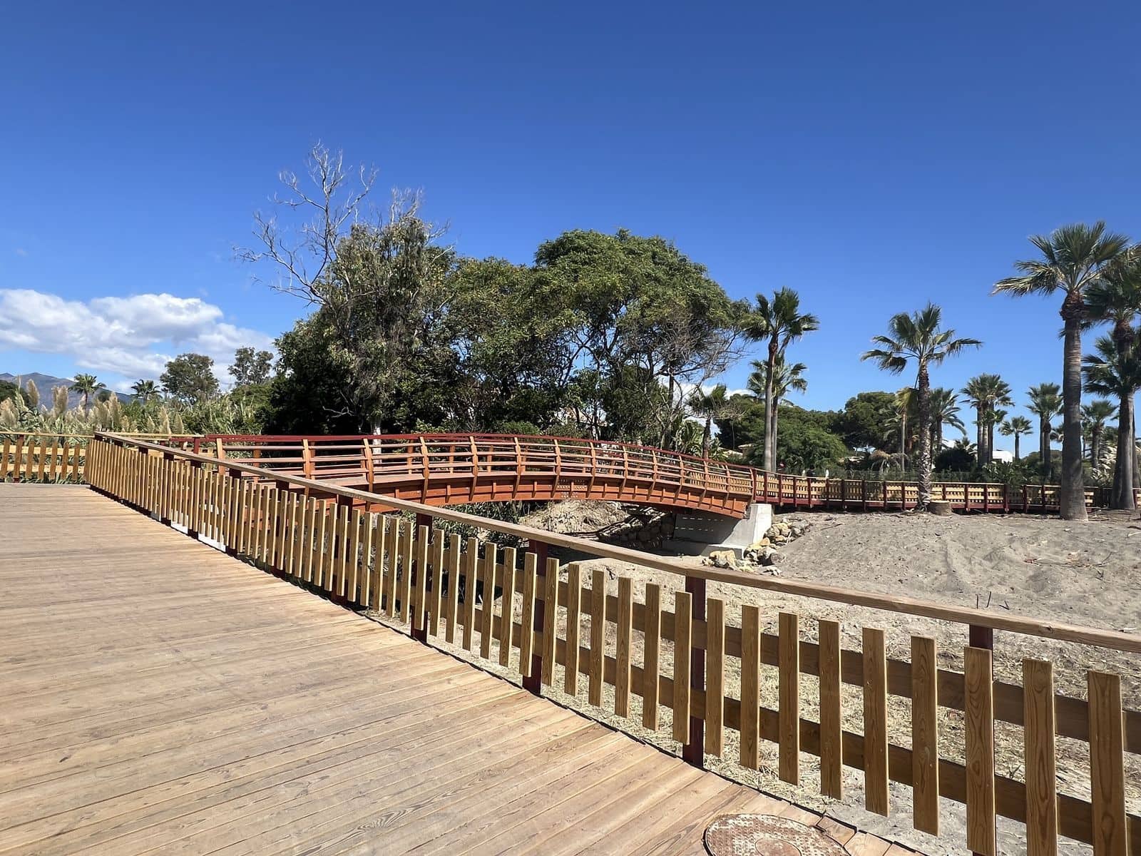 2 soverom Hus til salgs i Estepona - € 750 000 (Ref: 9894559)