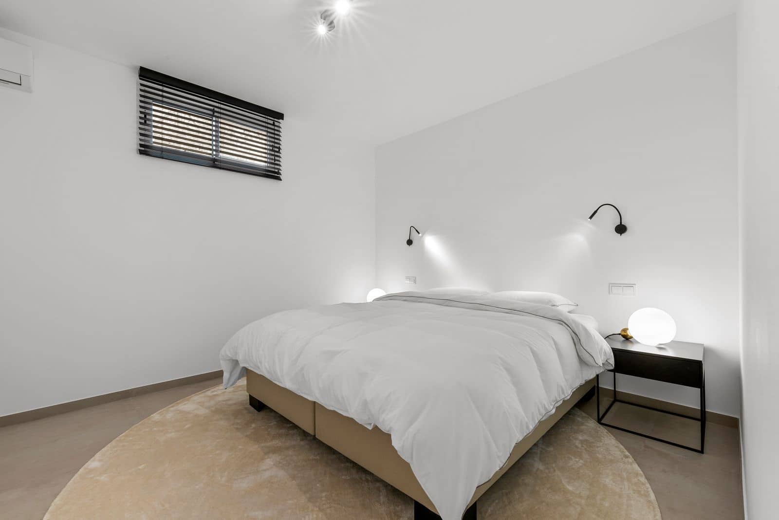4 soveværelse Villa til salg i Bahia de Casares - € 1.489.000 (Ref: 9894562)