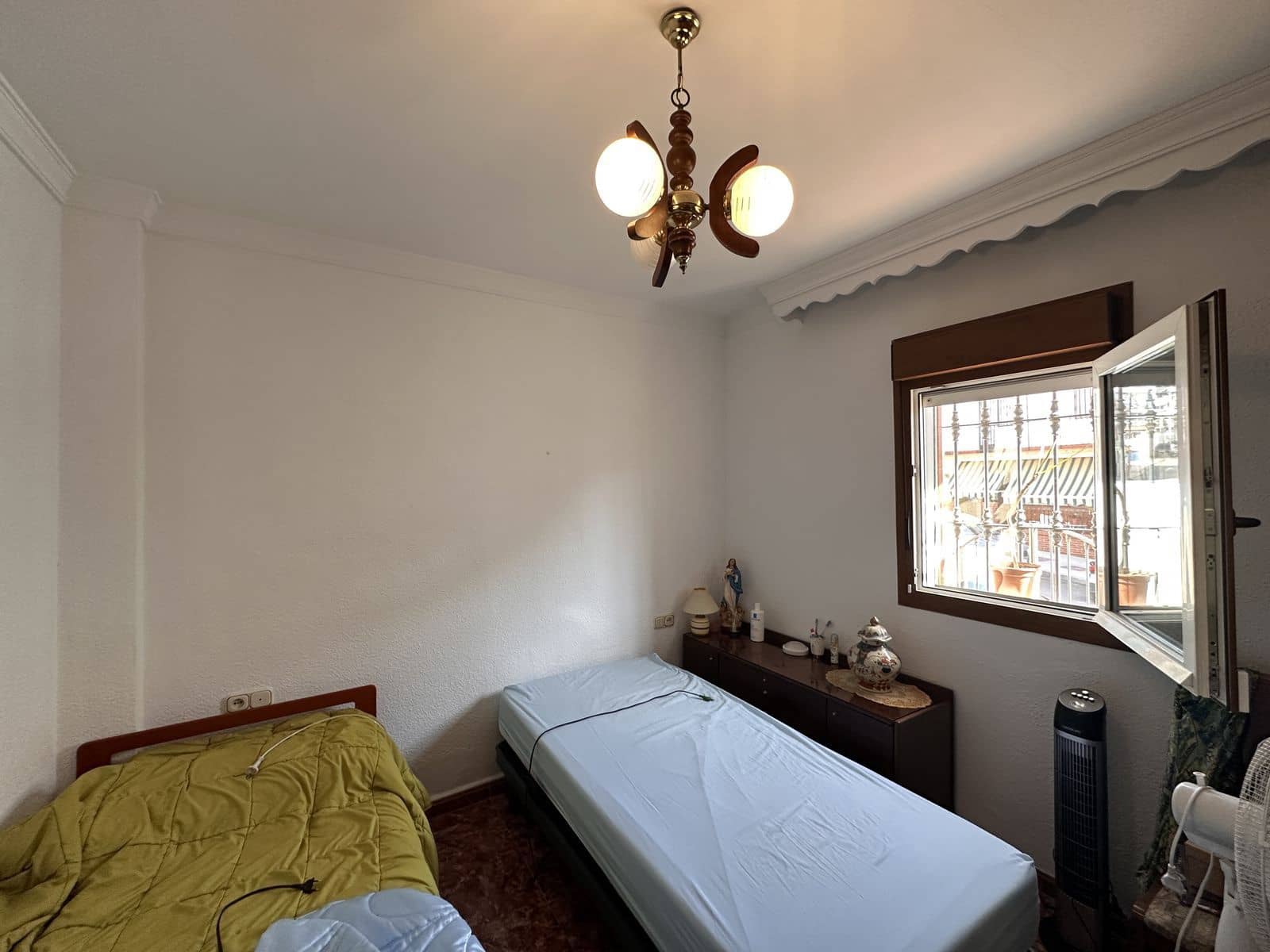 3 chambre Villa/Maison Semi-Mitoyenne à vendre à Malaga ville - 380 000 € (Ref: 9894565)