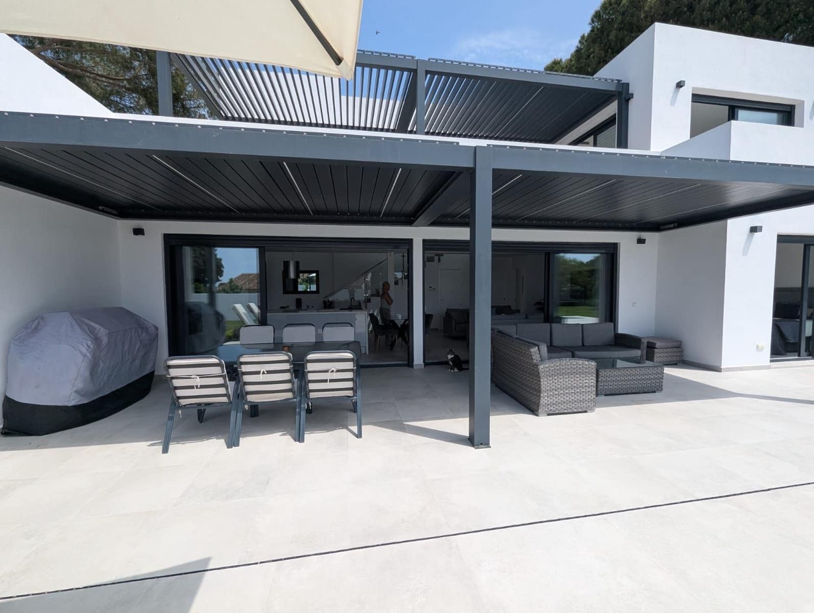 3 bedroom Villa for sale in Artola - € 1,900,000 (Ref: 9894566)