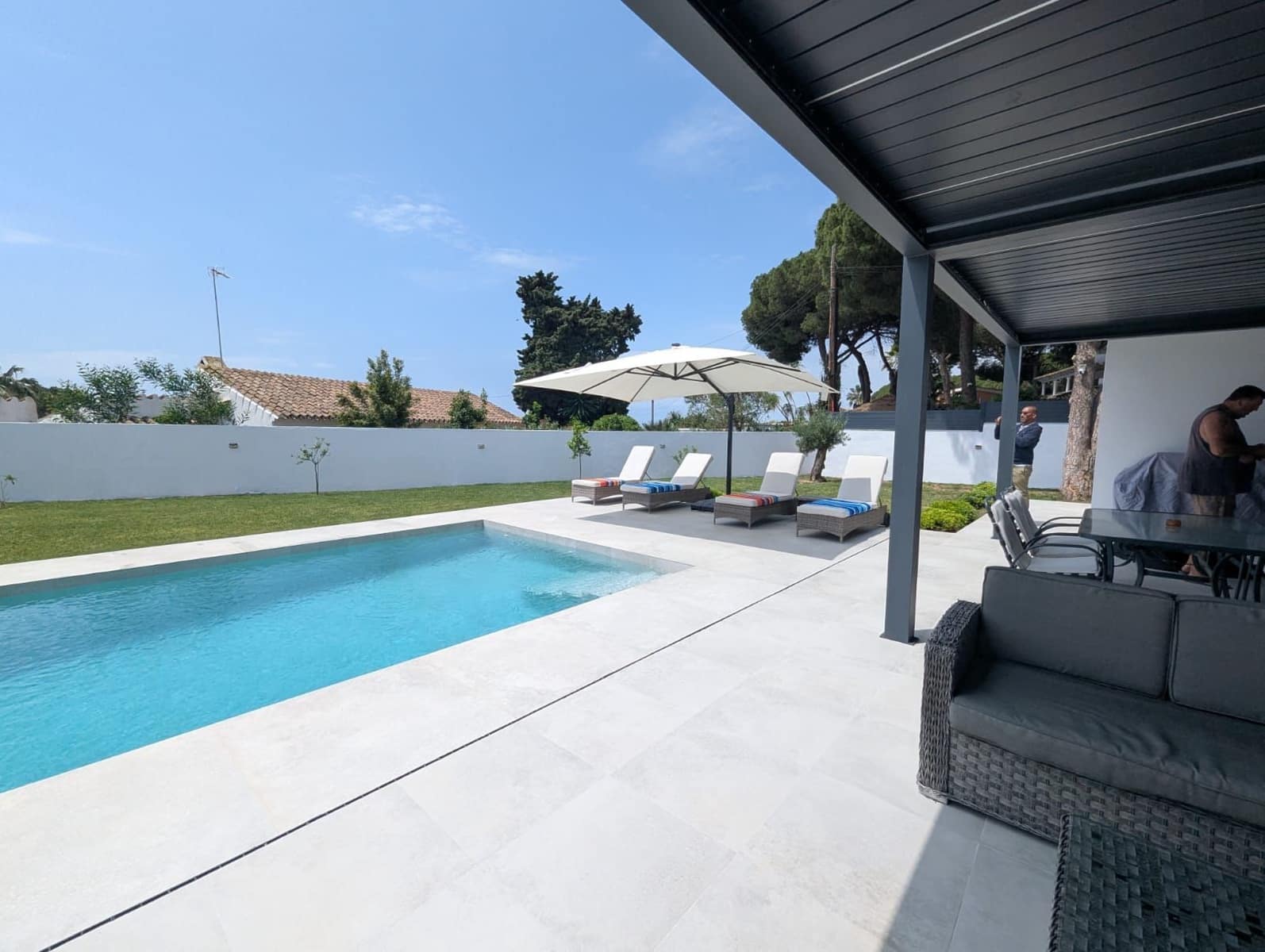3 bedroom Villa for sale in Artola - € 1,900,000 (Ref: 9894566)