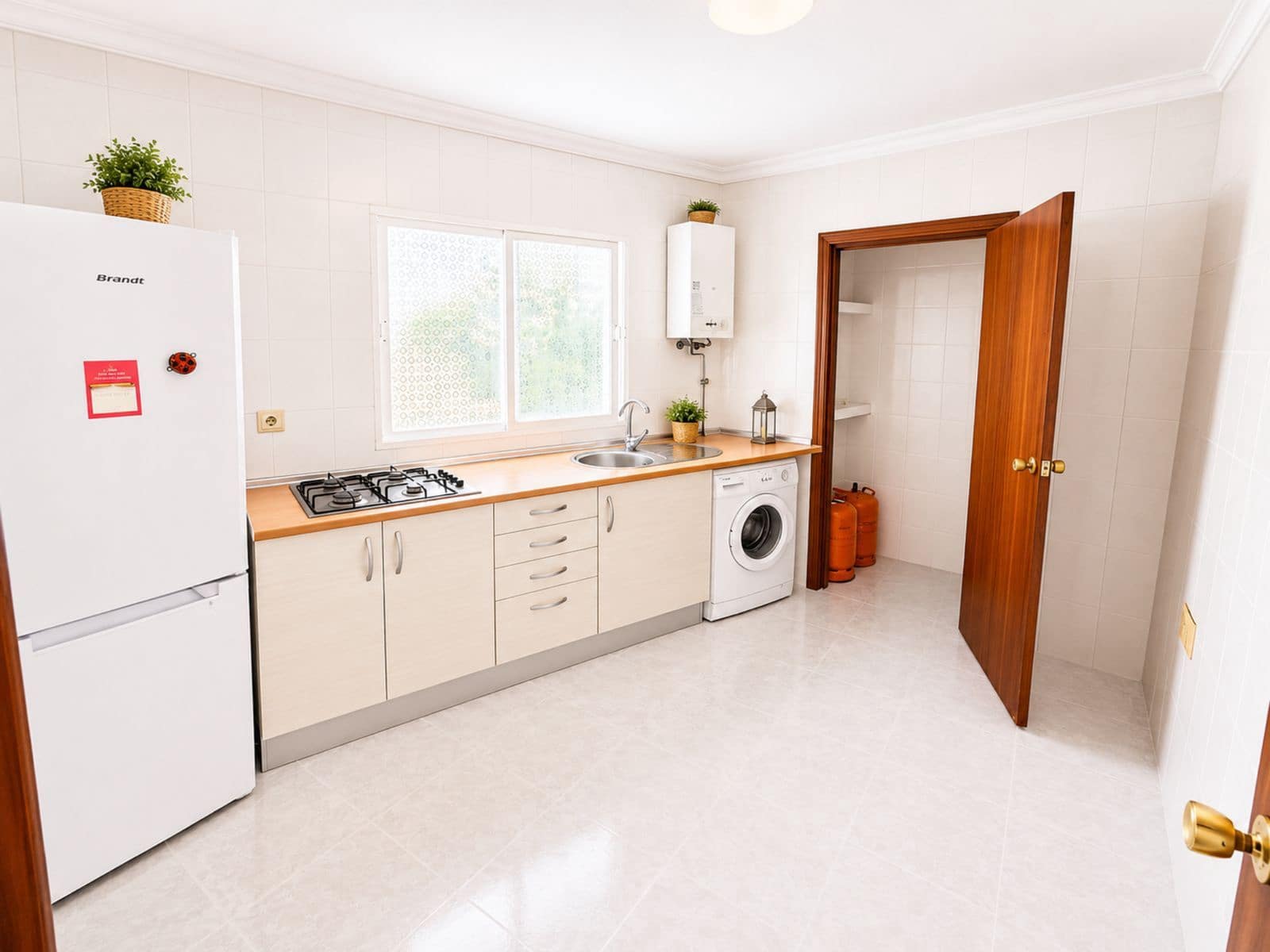 3 bedroom Villa for sale in Casares - € 280,000 (Ref: 9894567)