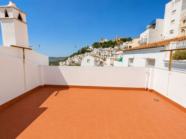 3 bedroom Villa for sale in Casares - € 280,000 (Ref: 9894567)
