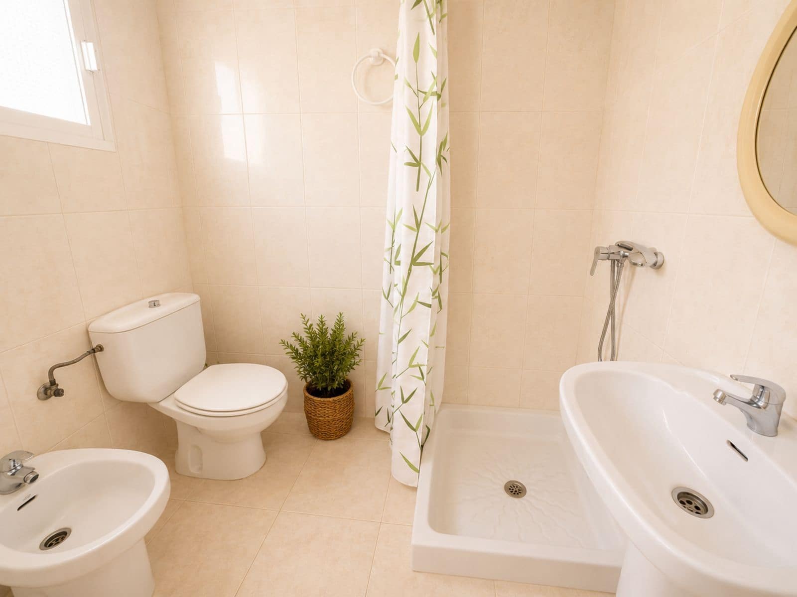 3 bedroom Villa for sale in Casares - € 280,000 (Ref: 9894567)