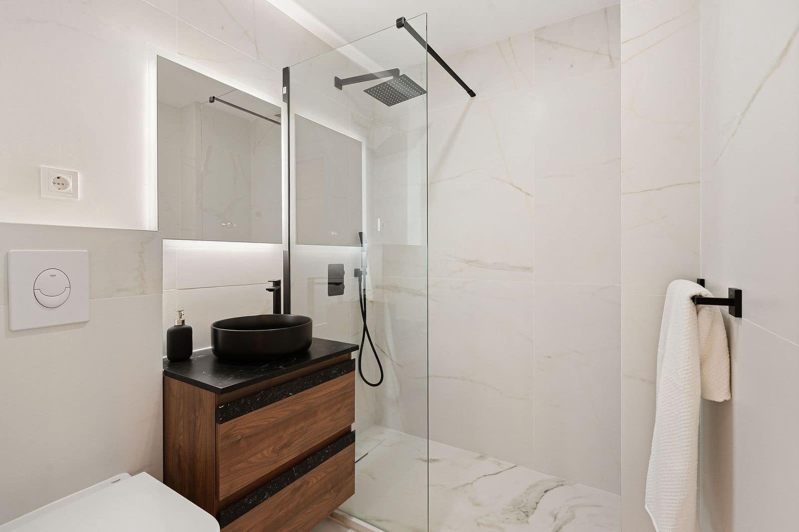 Ático de 3 habitaciones en Los Arqueros en venta - 699.000 € (Ref: 9894568)
