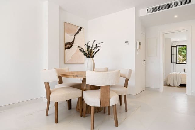 Ático de 3 habitaciones en Los Arqueros, Benahavís en venta - 699.000 € (Ref: 9894568)