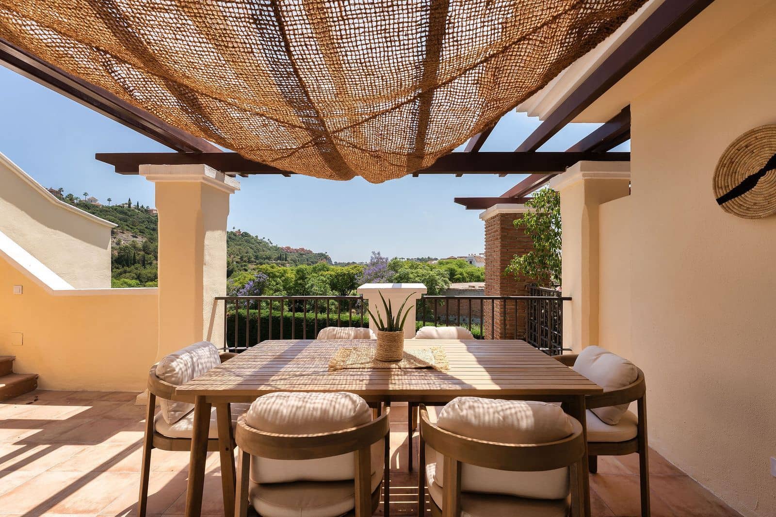 Ático de 3 habitaciones en Los Arqueros en venta - 699.000 € (Ref: 9894568)