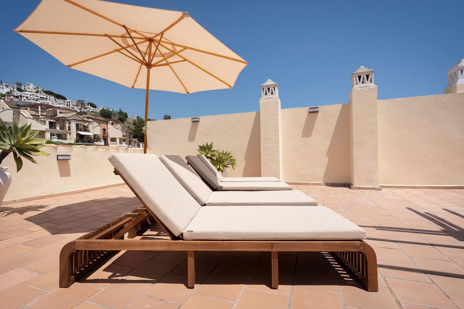 Ático de 3 habitaciones en Los Arqueros en venta - 699.000 € (Ref: 9894568)