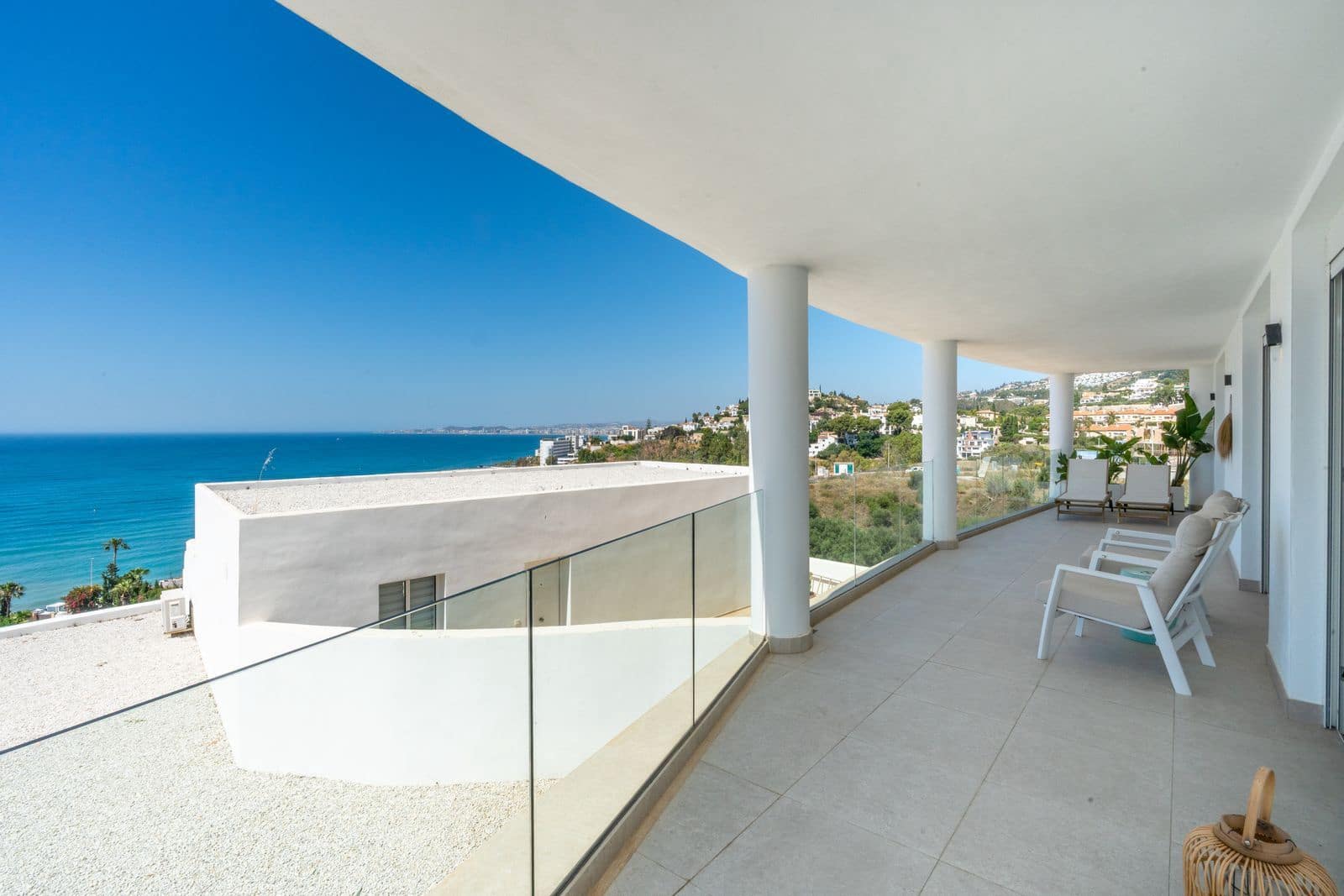 3 bedroom Apartment for sale in Torrequebrada - € 1,169,000 (Ref: 9894569)
