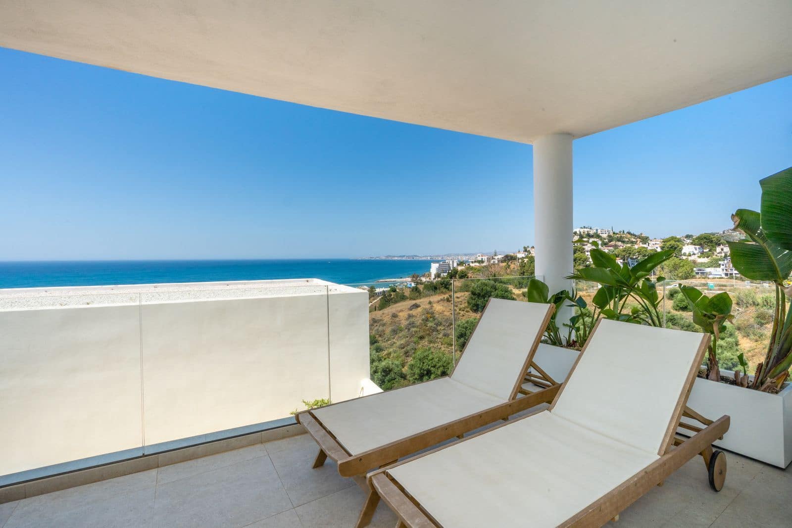 3 bedroom Apartment for sale in Torrequebrada - € 1,169,000 (Ref: 9894569)