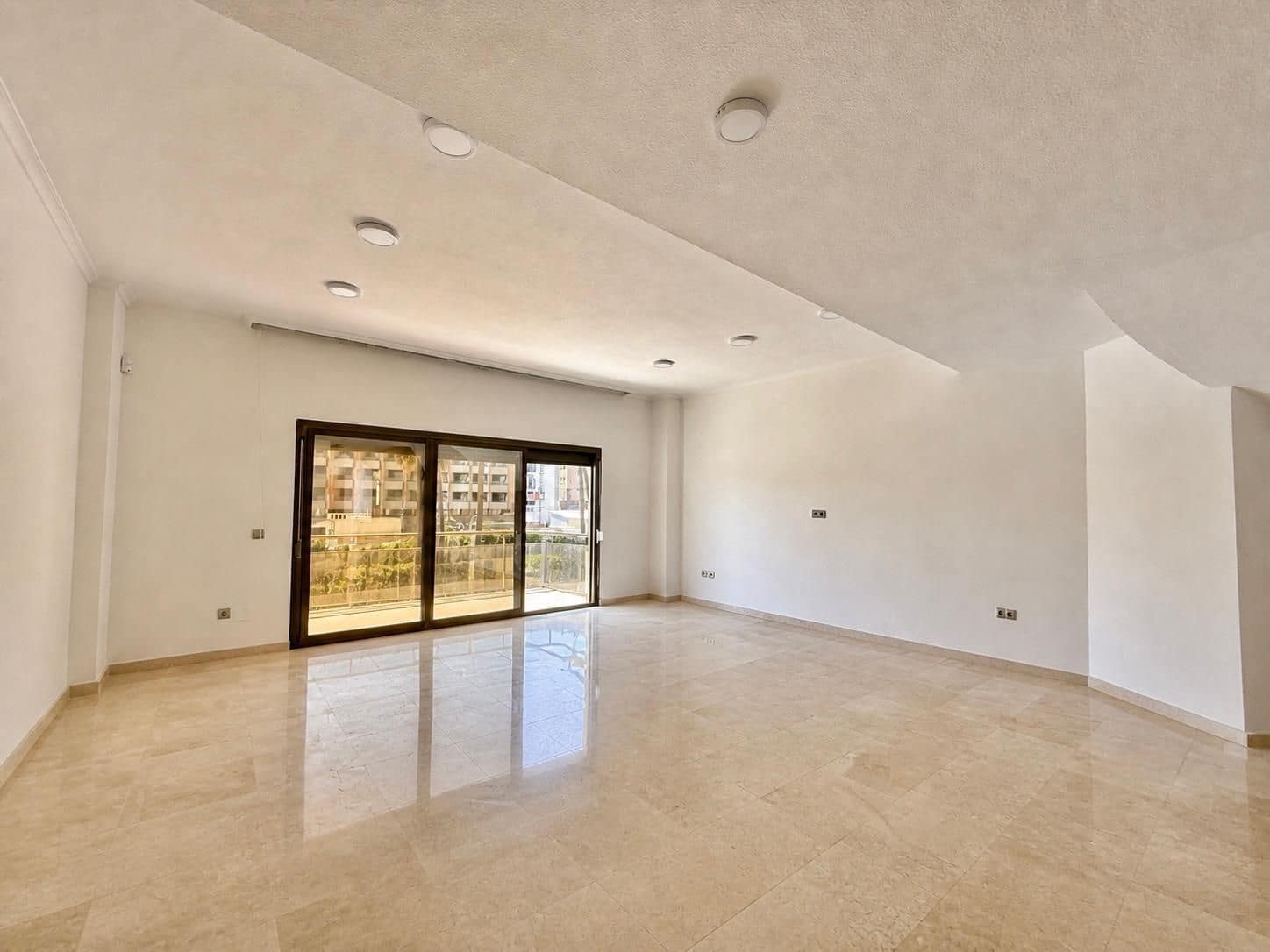 4 chambre Appartement à vendre à Torremolinos - 950 000 € (Ref: 9894570)