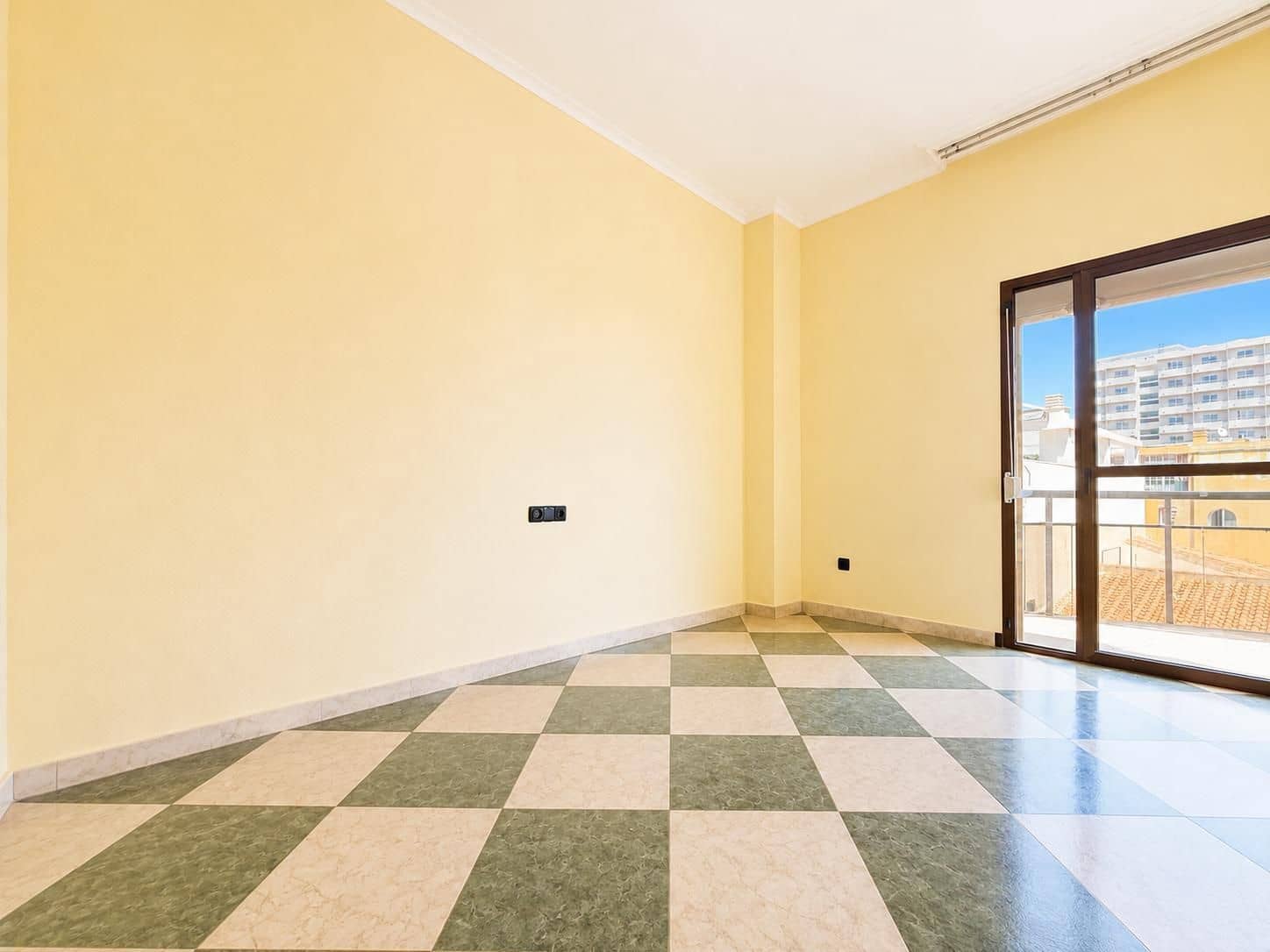 4 chambre Appartement à vendre à Torremolinos - 950 000 € (Ref: 9894570)