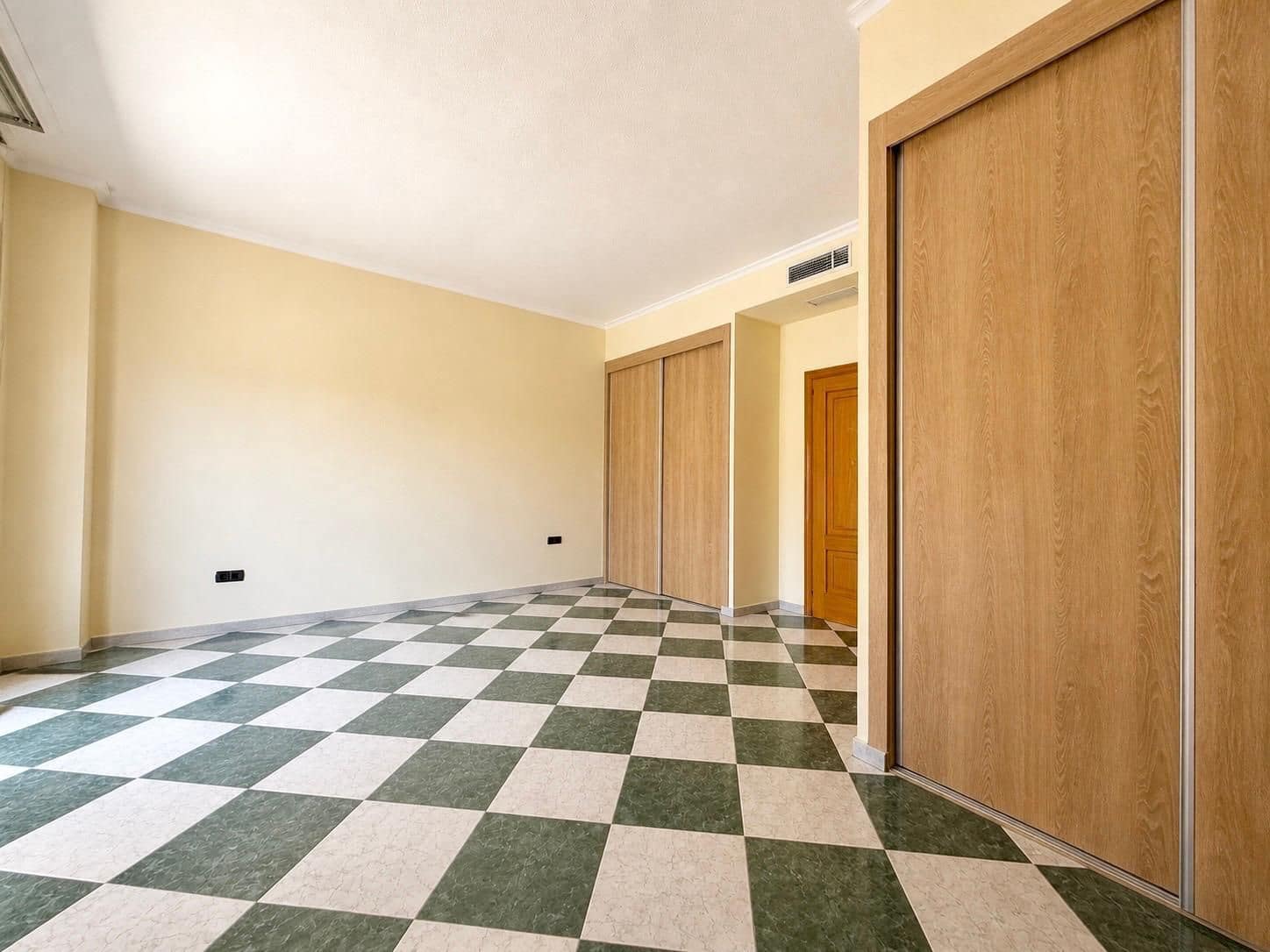 4 chambre Appartement à vendre à Torremolinos - 950 000 € (Ref: 9894570)