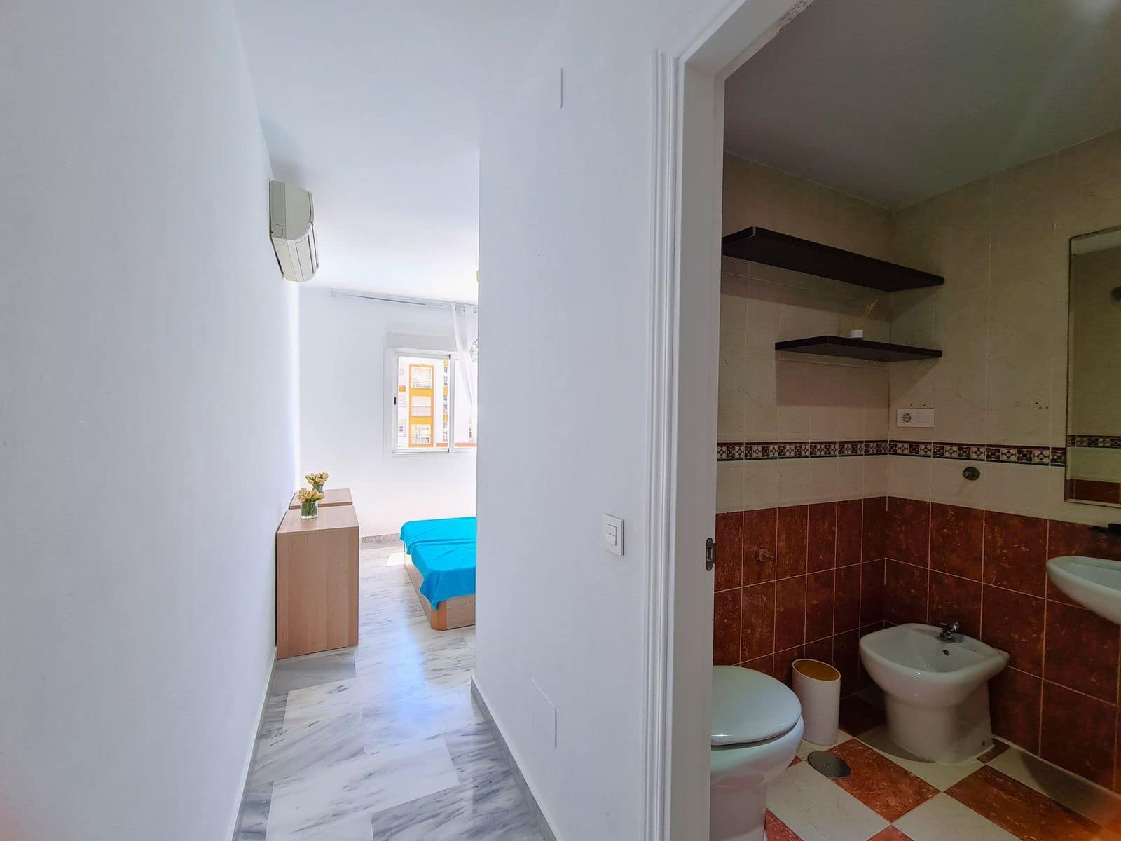 2 bedroom Apartment for sale in Estepona - € 375,000 (Ref: 9894572)