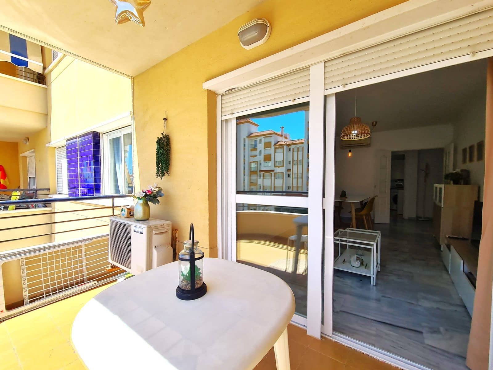 2 bedroom Apartment for sale in Estepona - € 375,000 (Ref: 9894572)