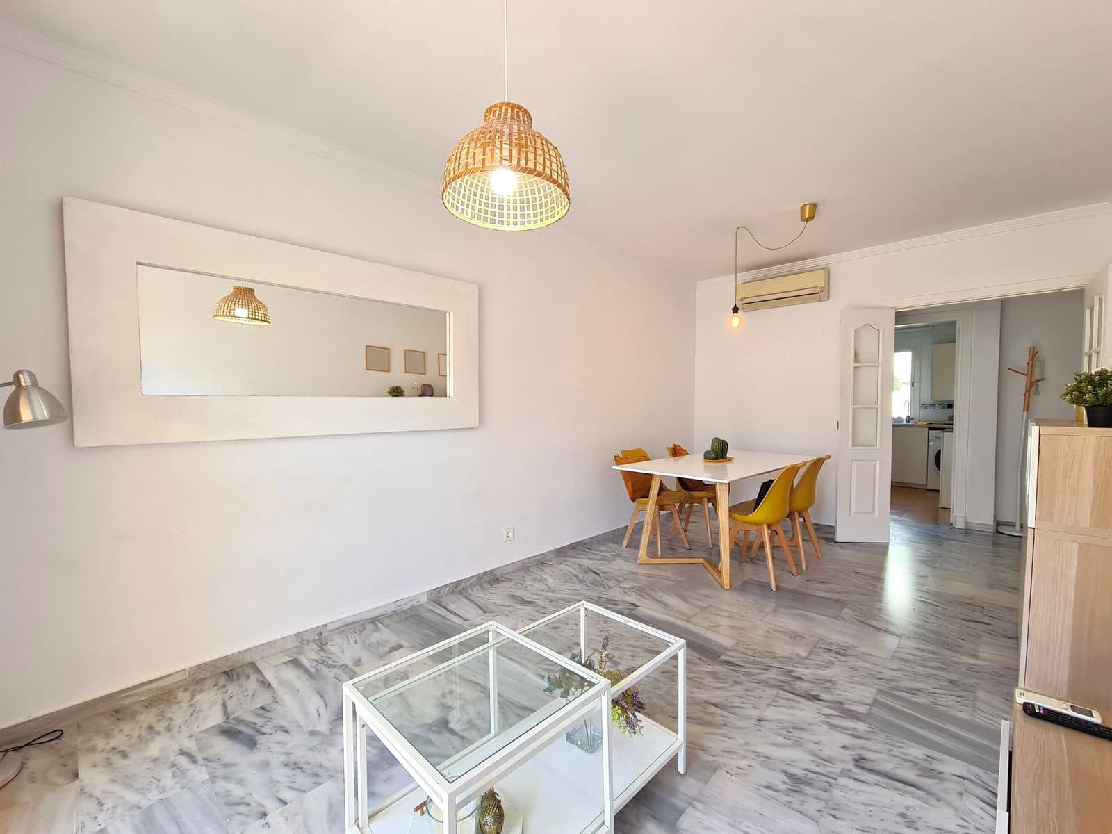 2 bedroom Apartment for sale in Estepona - € 375,000 (Ref: 9894572)