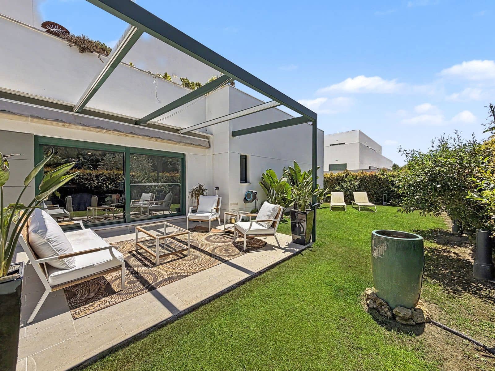 Apartamento de 3 habitaciones en Sotogrande en venta - 880.000 € (Ref: 9894573)