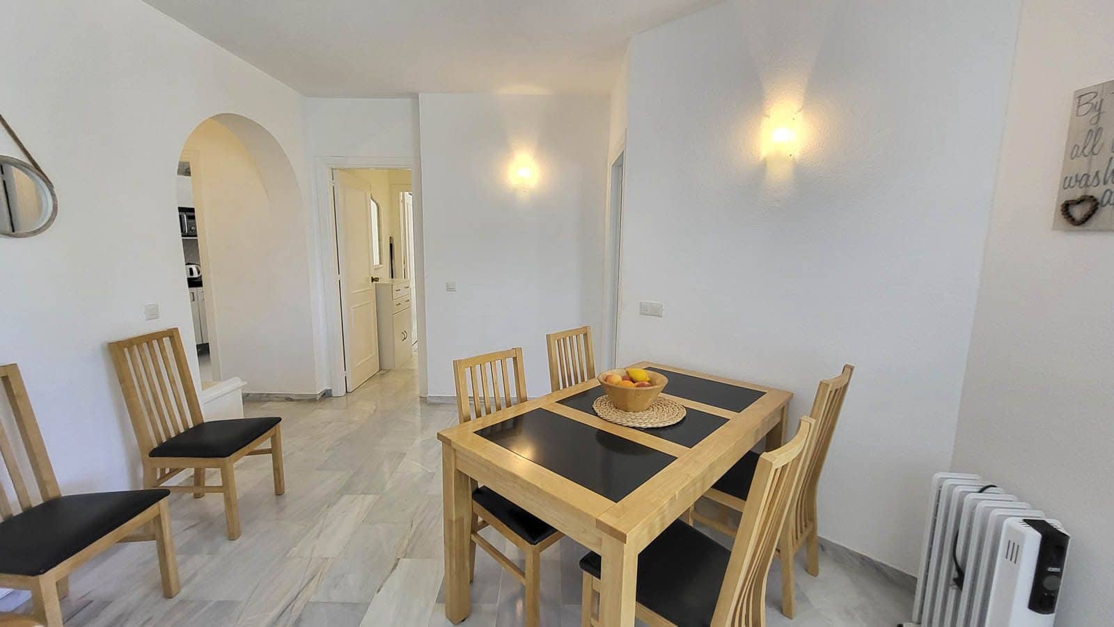 2 soveværelse Lejlighed til salg i Calahonda - € 375.000 (Ref: 9894575)