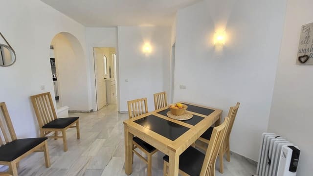 2 soveværelse Lejlighed til salg i Calahonda, Mijas - € 375.000 (Ref: 9894575)