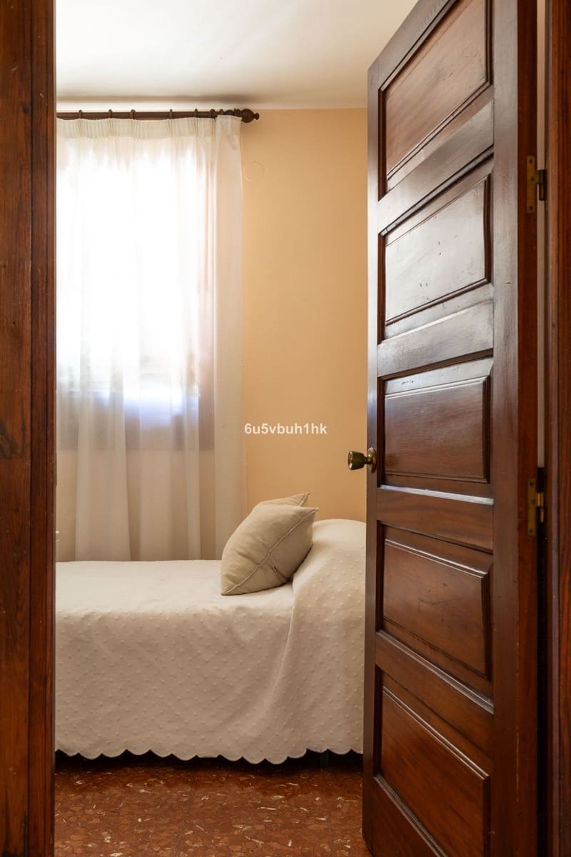 6 sypialnia Dom na sprzedaż w Miasto Malaga - 1 395 000 € (Ref: 9894577)