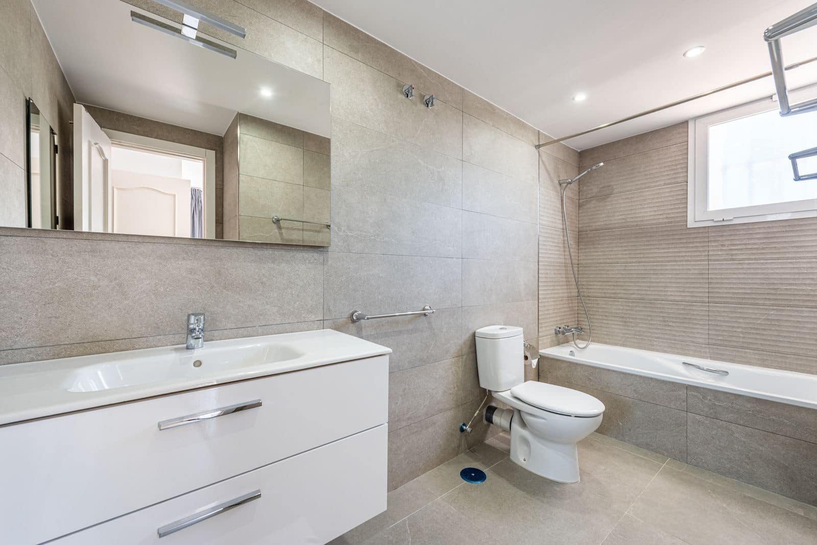 4 sypialnia Dom na sprzedaż w Atalaya-Isdabe - 499 000 € (Ref: 9894578)