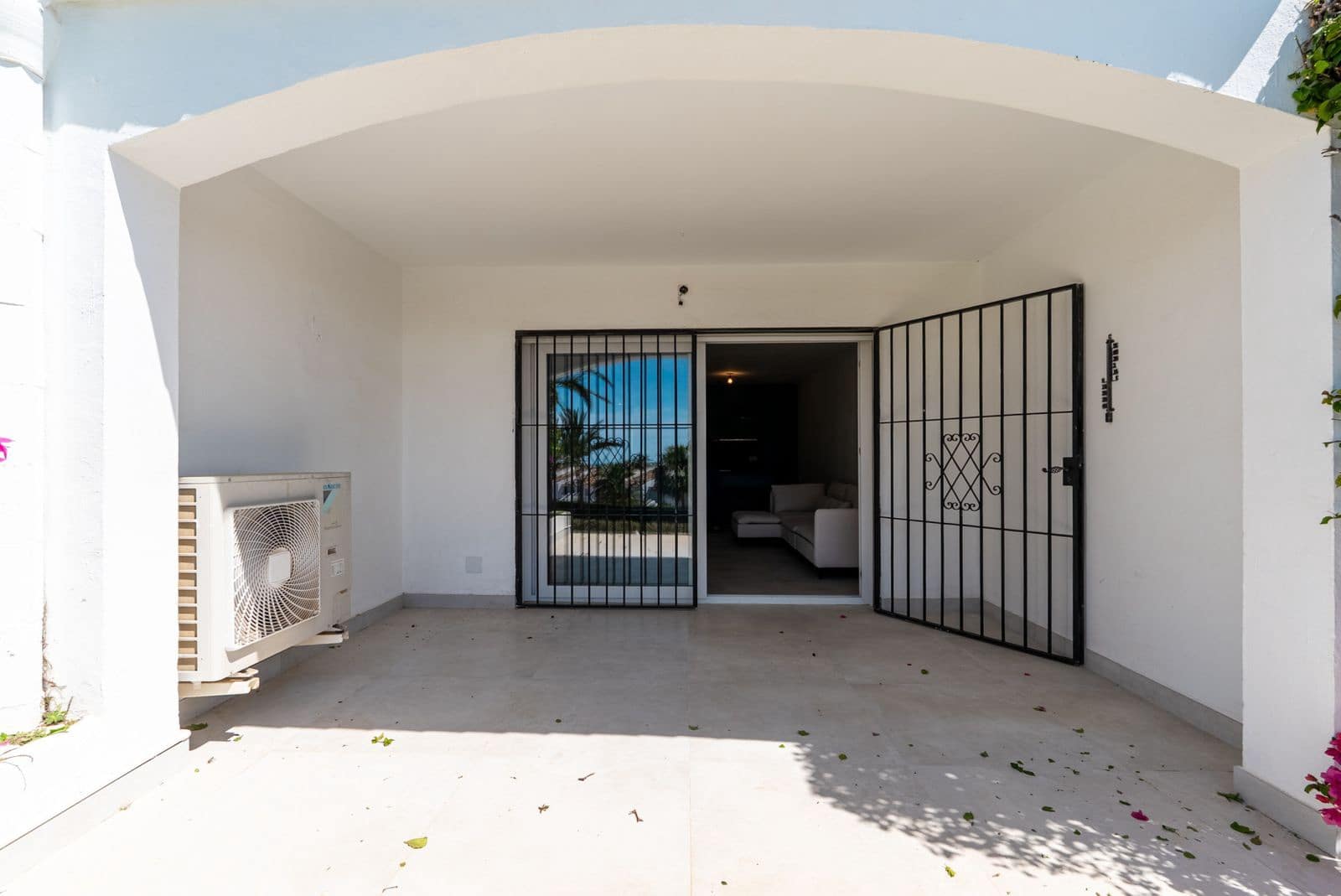 3 sovrum Lägenhet till salu i Nueva Andalucia - 895 000 € (Ref: 9894580)