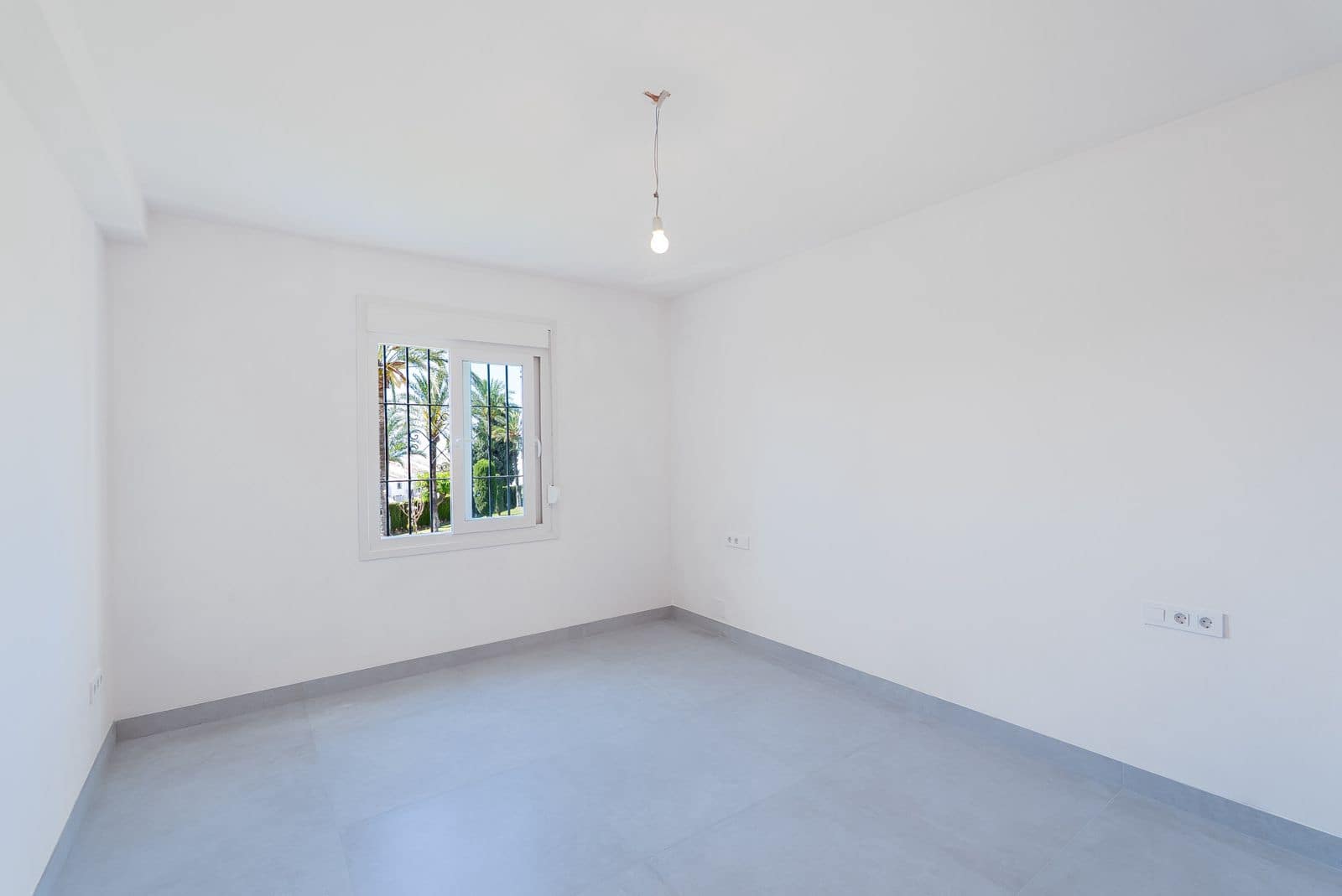 3 sovrum Lägenhet till salu i Nueva Andalucia - 895 000 € (Ref: 9894580)