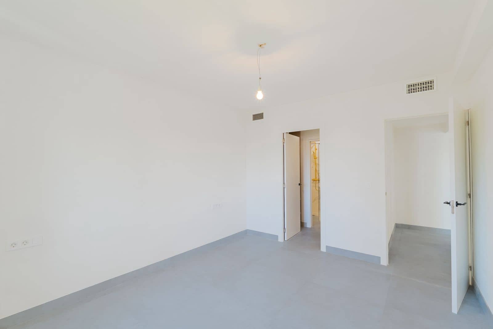 3 sovrum Lägenhet till salu i Nueva Andalucia - 895 000 € (Ref: 9894580)