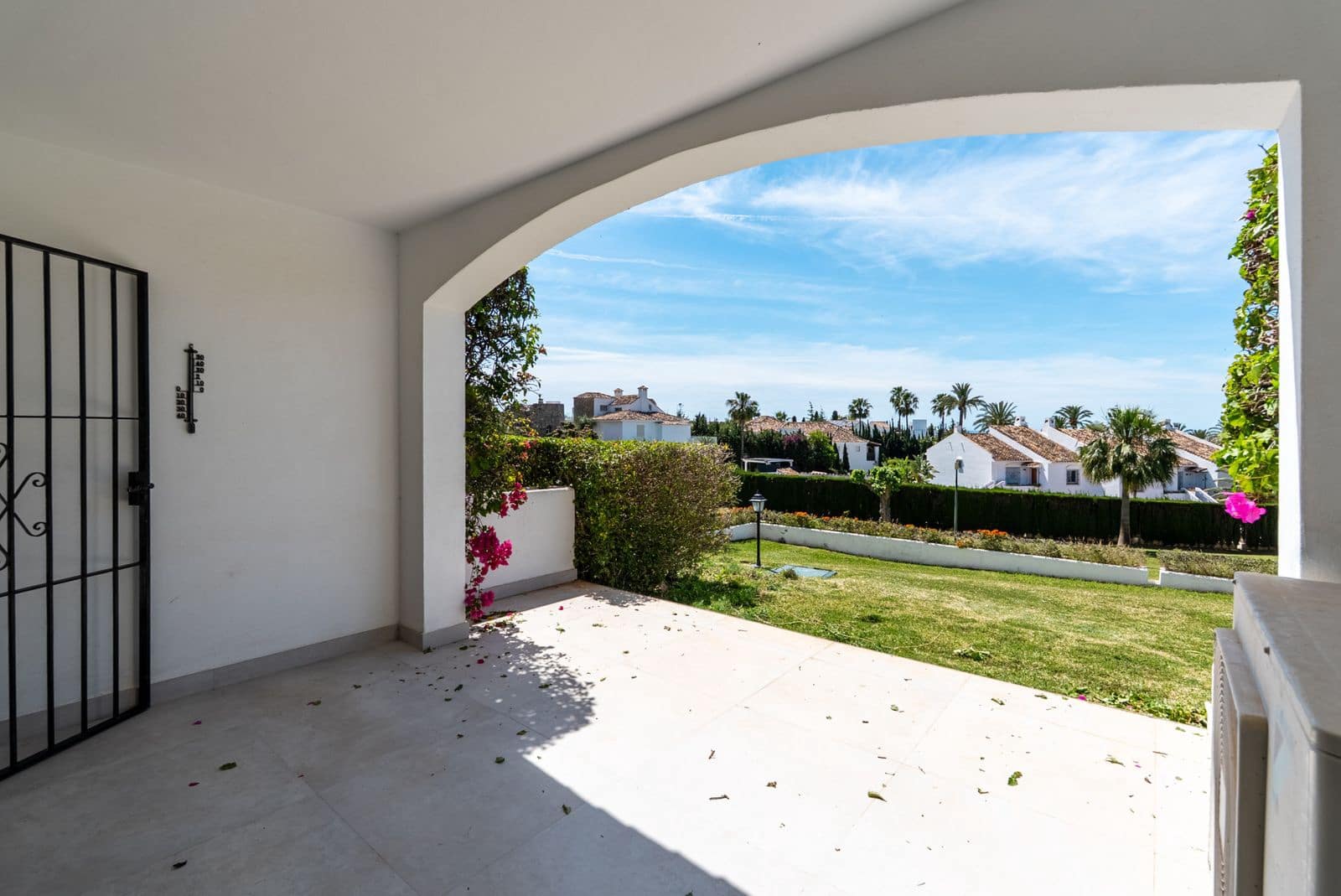 3 sovrum Lägenhet till salu i Nueva Andalucia - 895 000 € (Ref: 9894580)