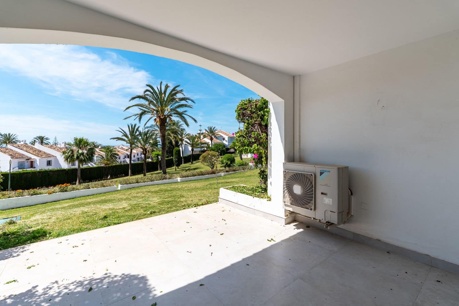 3 sovrum Lägenhet till salu i Nueva Andalucia - 895 000 € (Ref: 9894580)