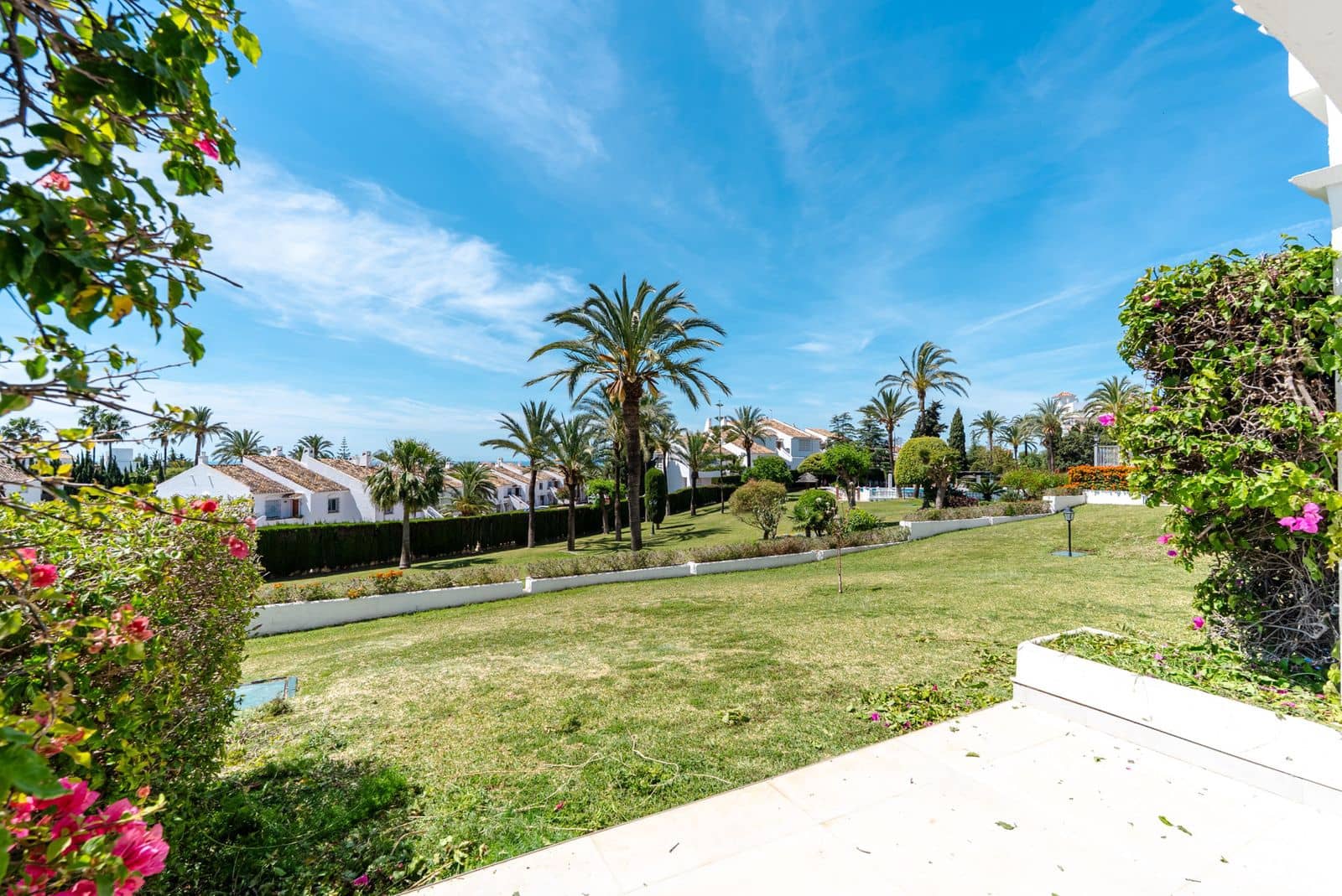 3 sovrum Lägenhet till salu i Nueva Andalucia - 895 000 € (Ref: 9894580)