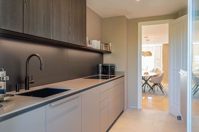 3 quarto Apartamento para venda em La Cala Golf, Mijas - 670 000 € (Ref: 9894582)