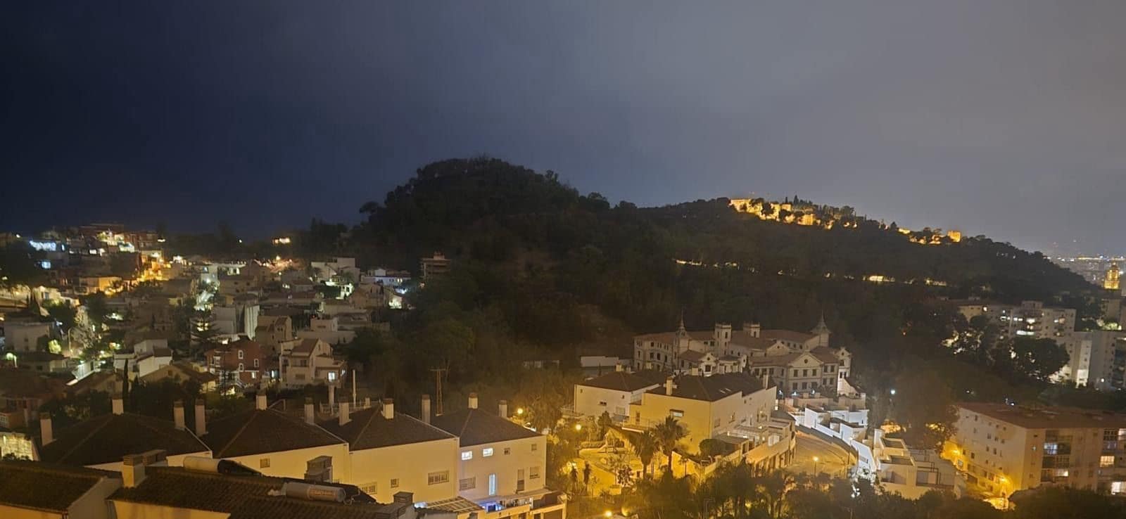 6 sypialnia Dom na sprzedaż w Miasto Malaga - 1 195 000 € (Ref: 9894583)