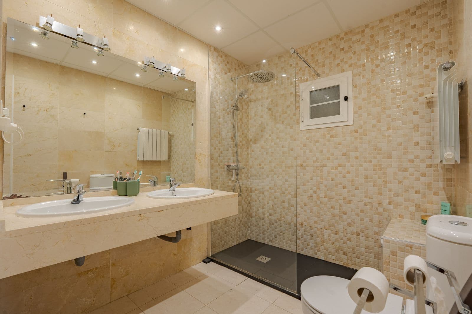 6 sypialnia Dom na sprzedaż w Miasto Malaga - 1 195 000 € (Ref: 9894583)