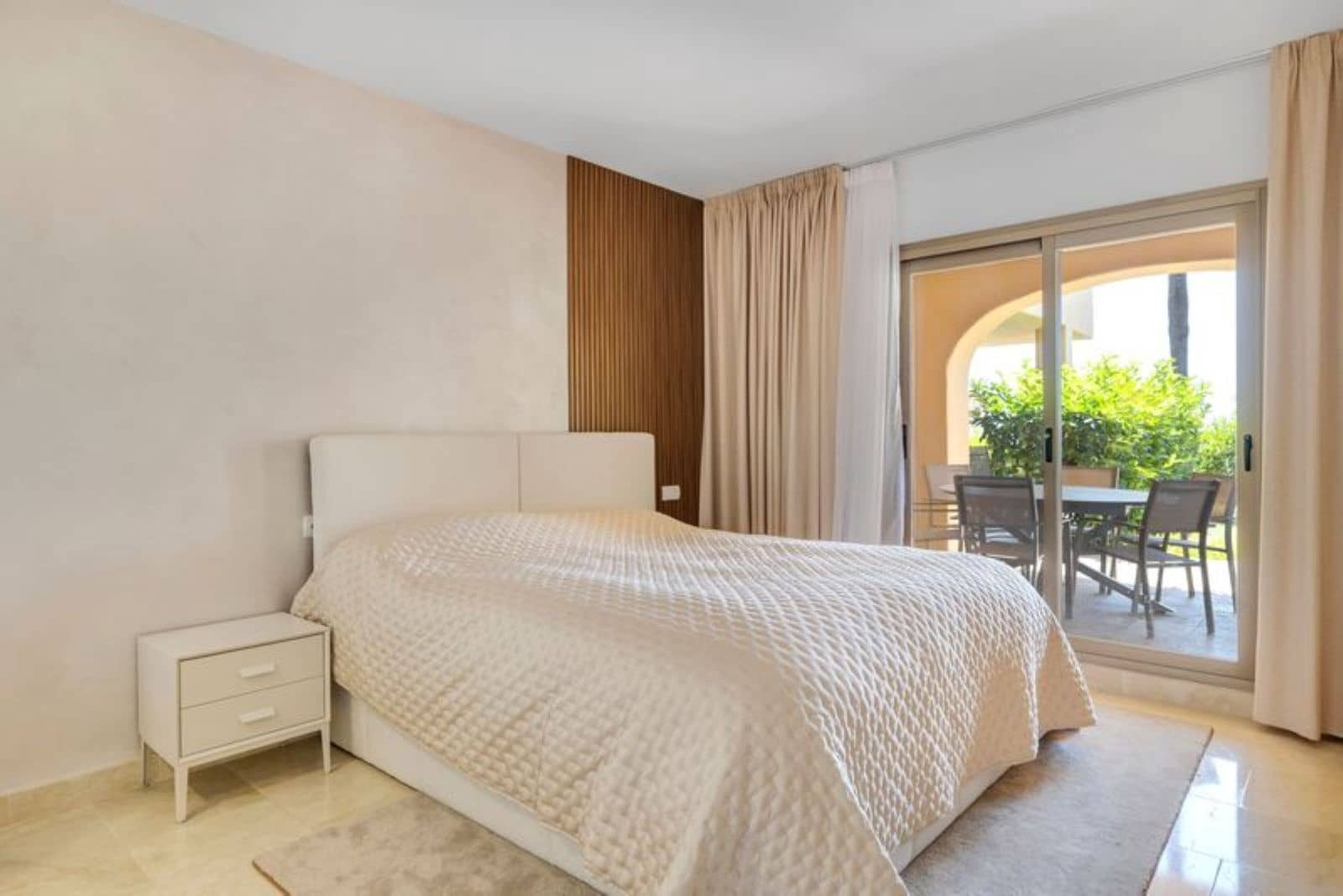 3 soveværelse Lejlighed til salg i Benahavis - € 770.000 (Ref: 9894586)