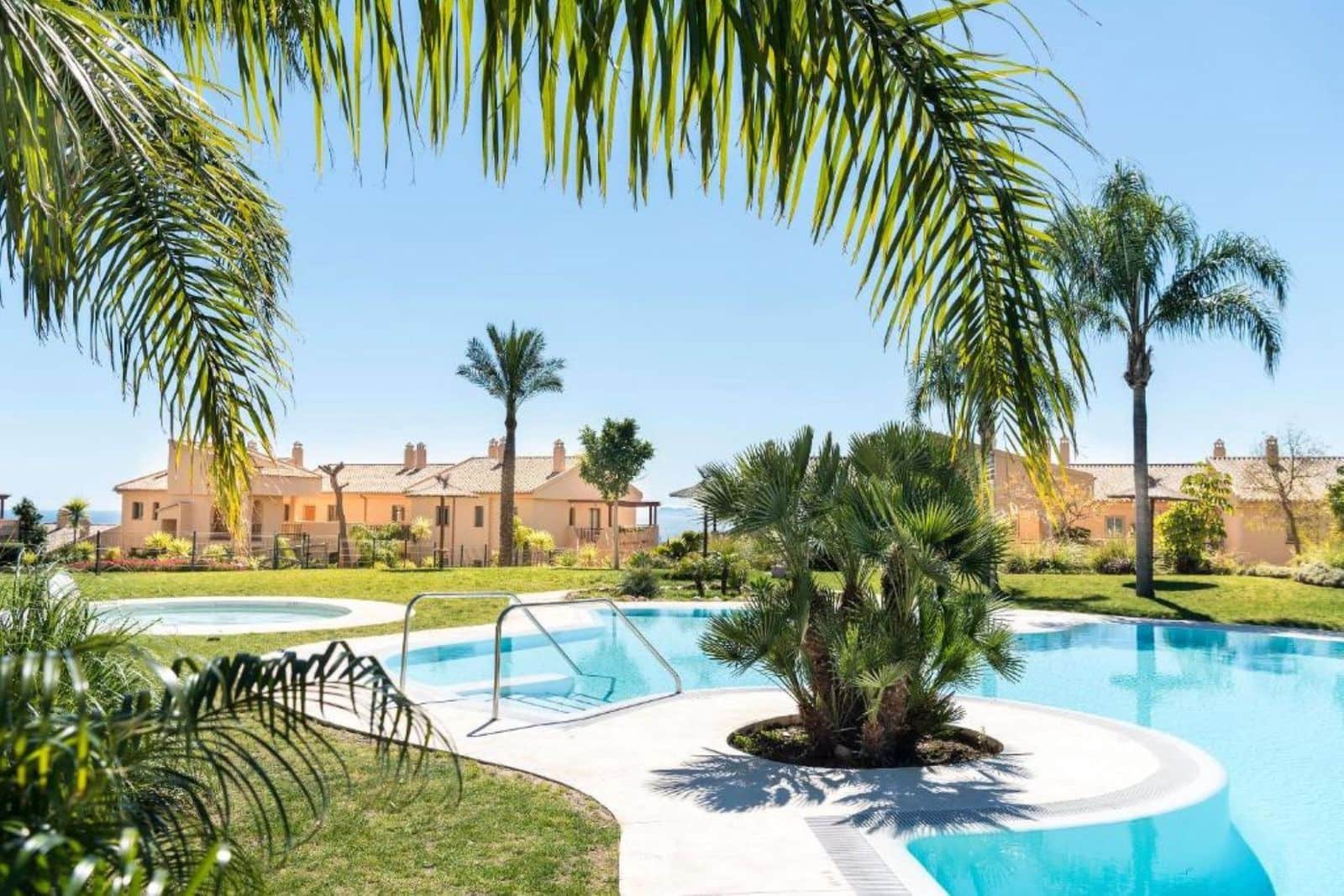 3 soveværelse Lejlighed til salg i Benahavis - € 770.000 (Ref: 9894586)