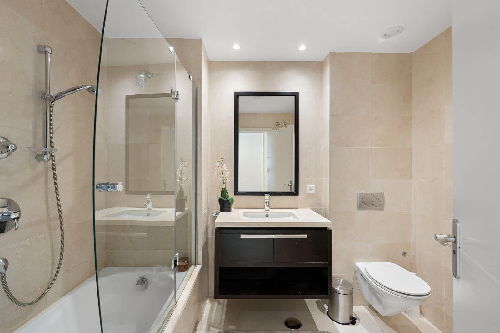 2 quarto Penthouse para venda em La Quinta - 615 000 € (Ref: 9894588)