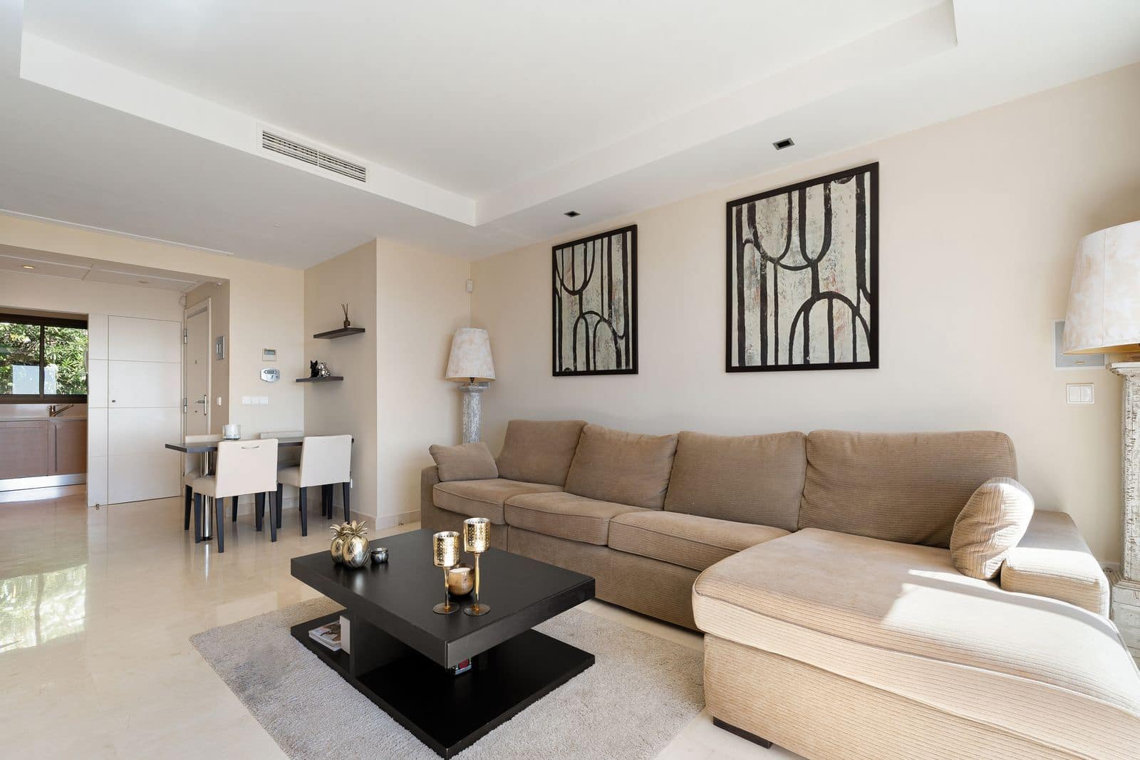 2 quarto Penthouse para venda em La Quinta - 615 000 € (Ref: 9894588)