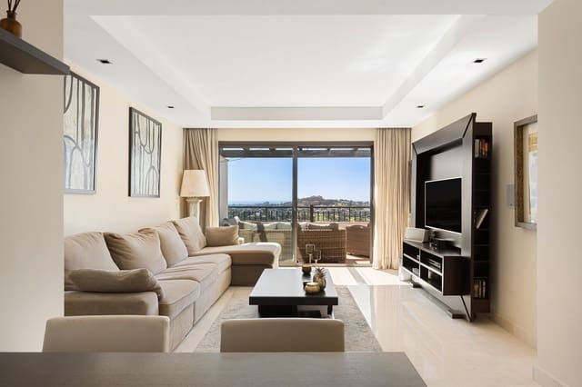 2 quarto Penthouse para venda em La Quinta, Benahavís - 615 000 € (Ref: 9894588)