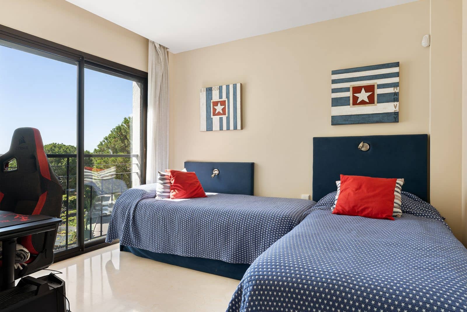 2 quarto Penthouse para venda em La Quinta - 615 000 € (Ref: 9894588)