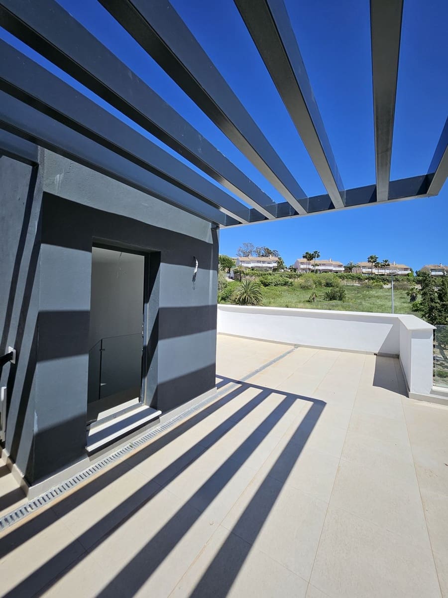 3 chambre Villa/Maison Semi-Mitoyenne à vendre à Malaga ville - 850 000 € (Ref: 9894589)