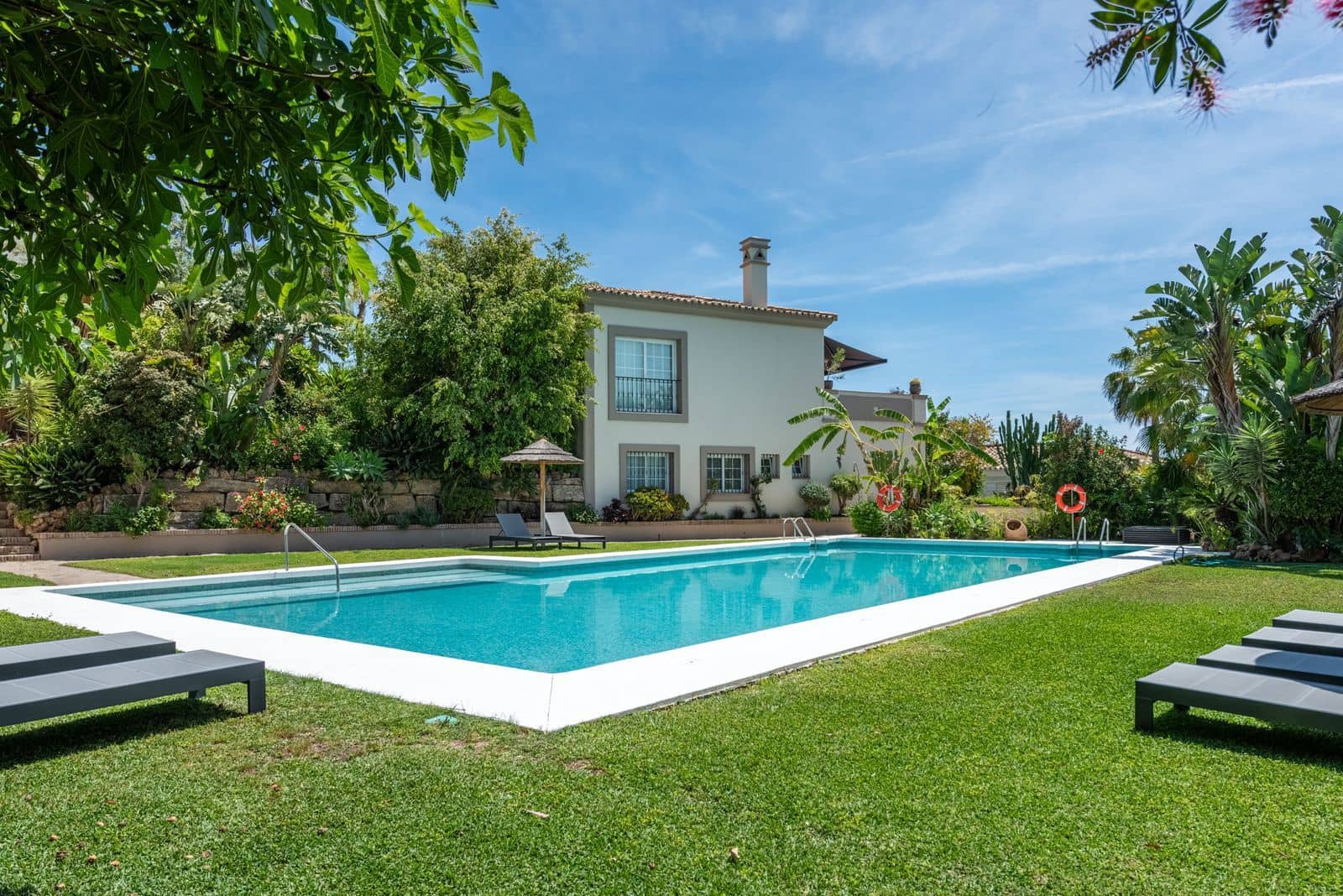 3 sovrum Hus till salu i Nueva Andalucia - 2 000 000 € (Ref: 9894590)